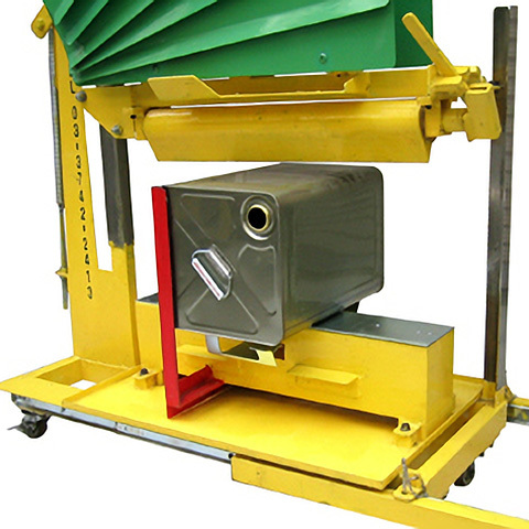 「手押し式缶潰し機」 Can Crusher|武井製作所|東京都大田区|業務用空き缶プレス機の製造・販売