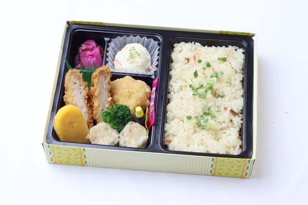 ヒレかつチャーハンIMG_2254_コピー