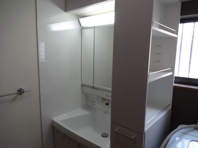 トールキャビネット2