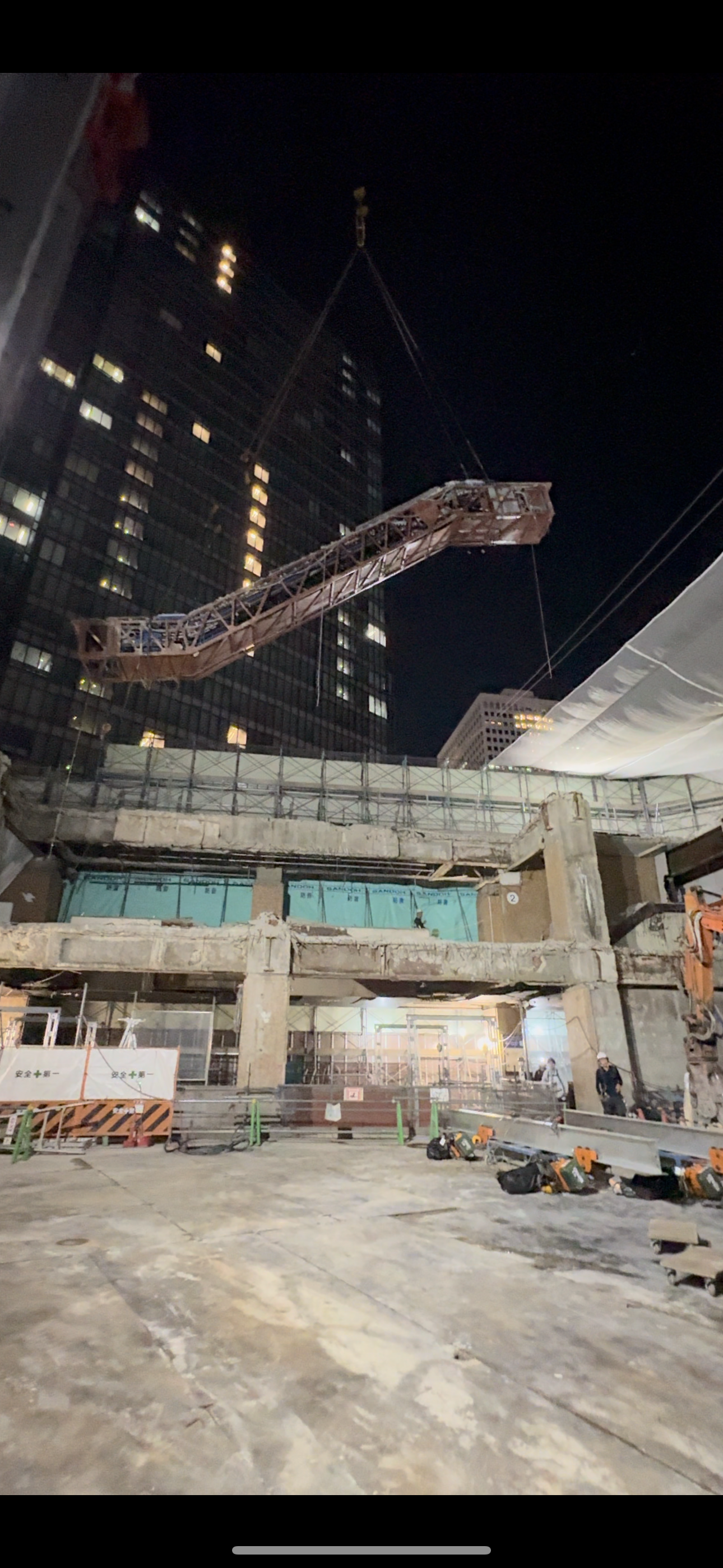 D964CC05-8A48-4F83-9228-12785EB02429