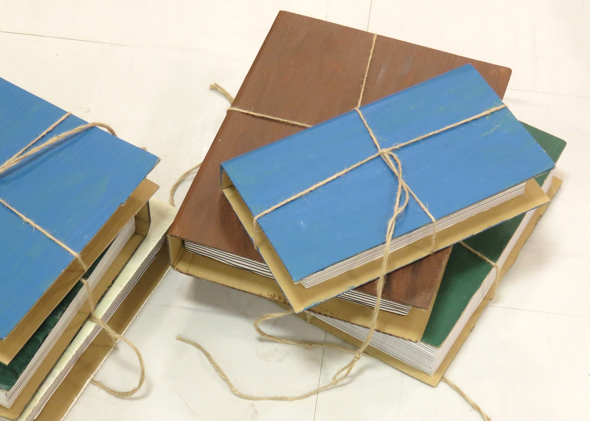 3819806_m