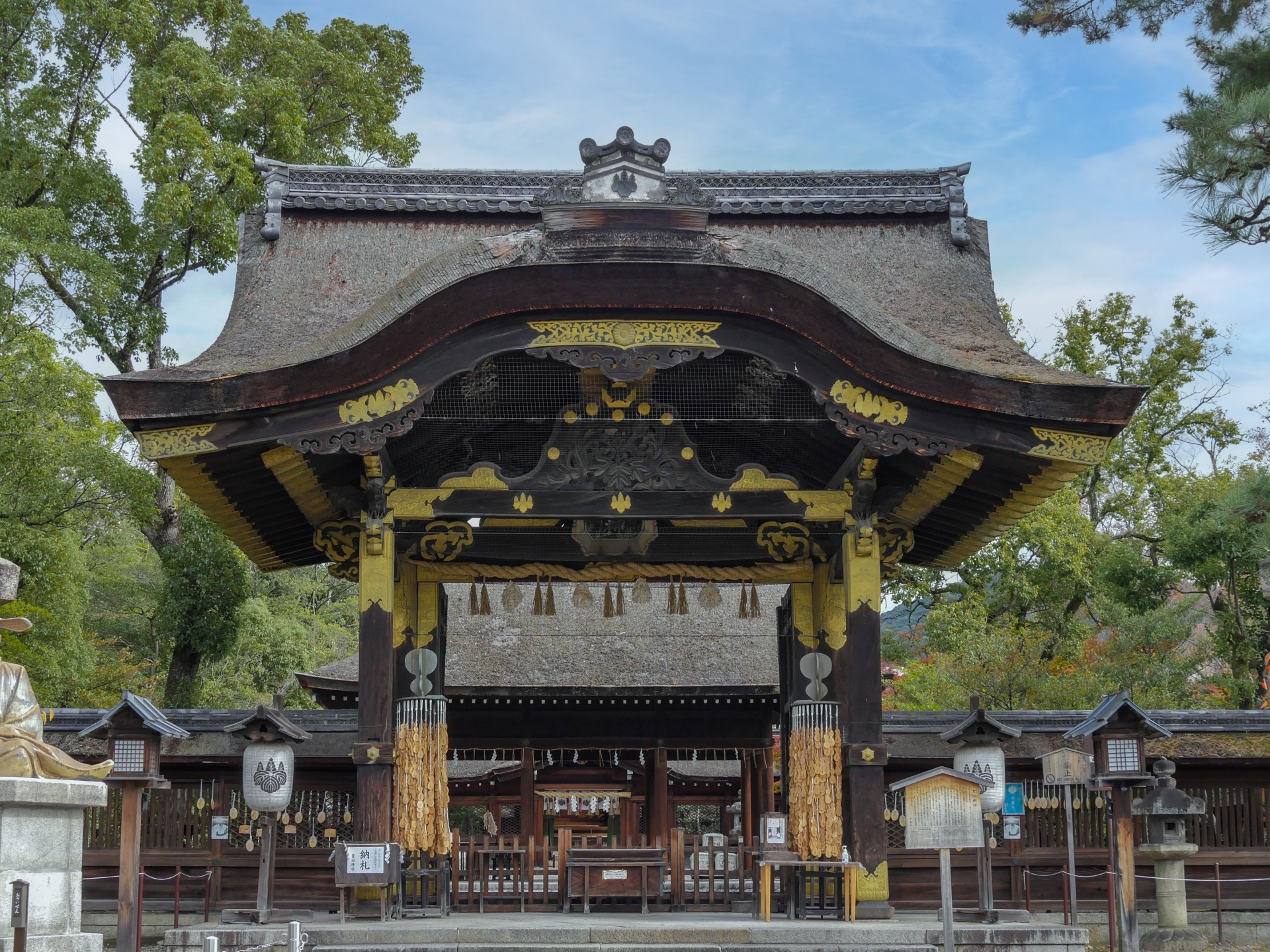 Ｗ　豊国神社