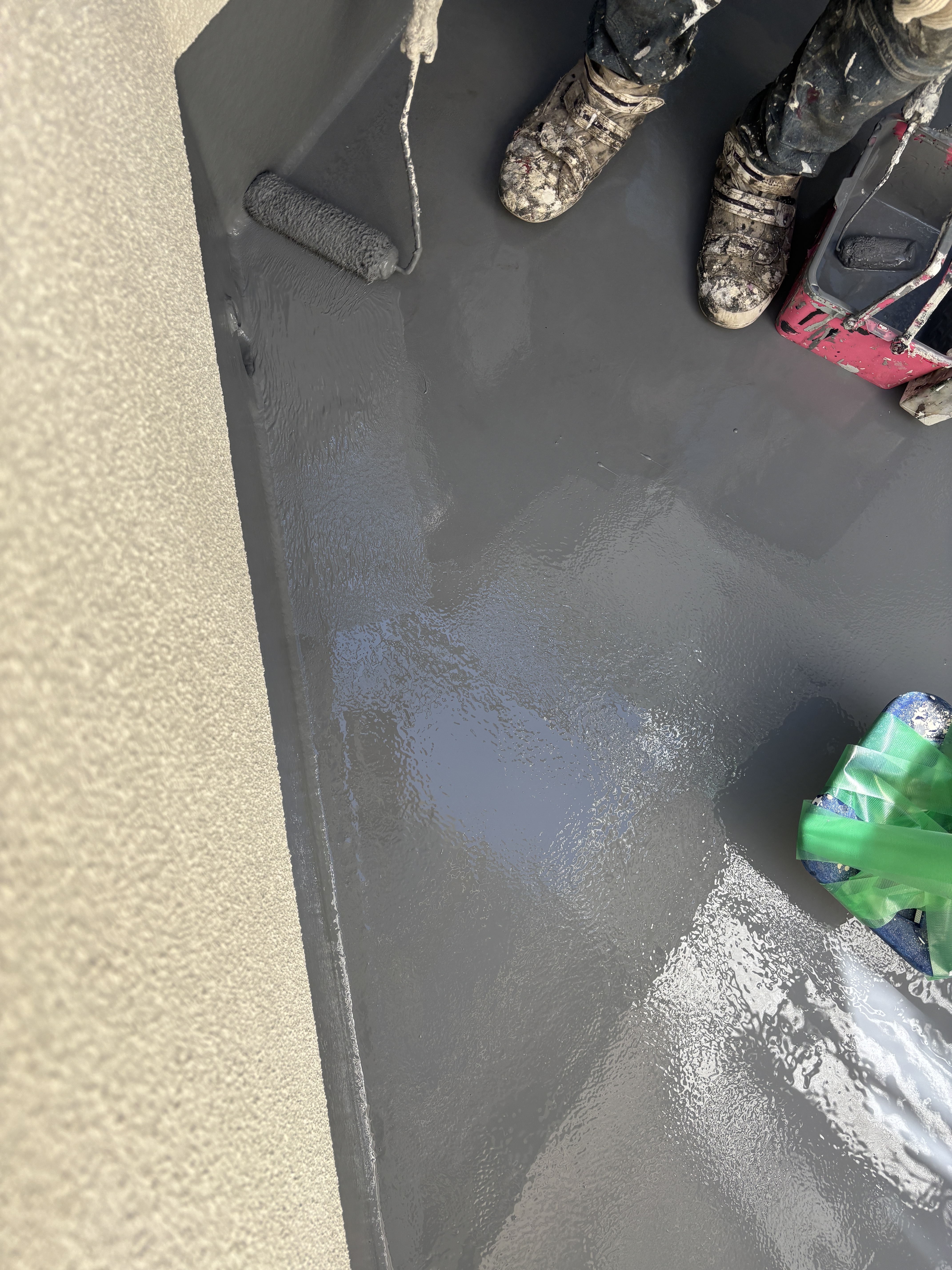 ウレアックス防水2回目塗布 (1)