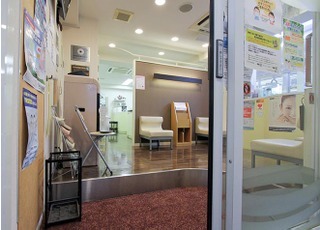 倉田歯科　玄関