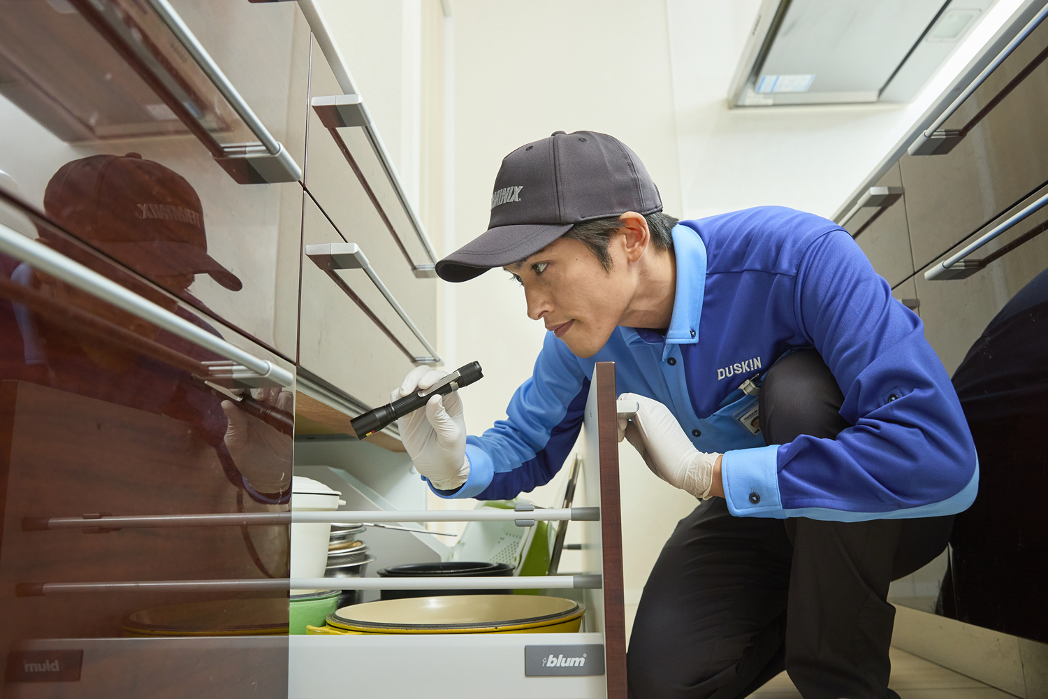 家庭用ゴキブリ駆除サービス_引出_男性_調査6178