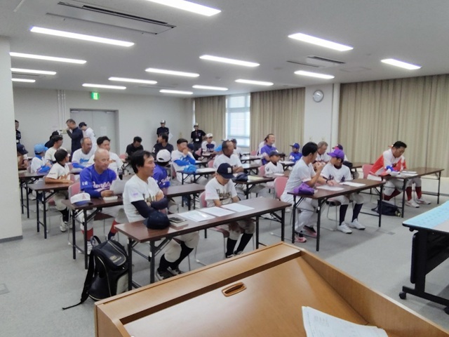 新人大会開会式