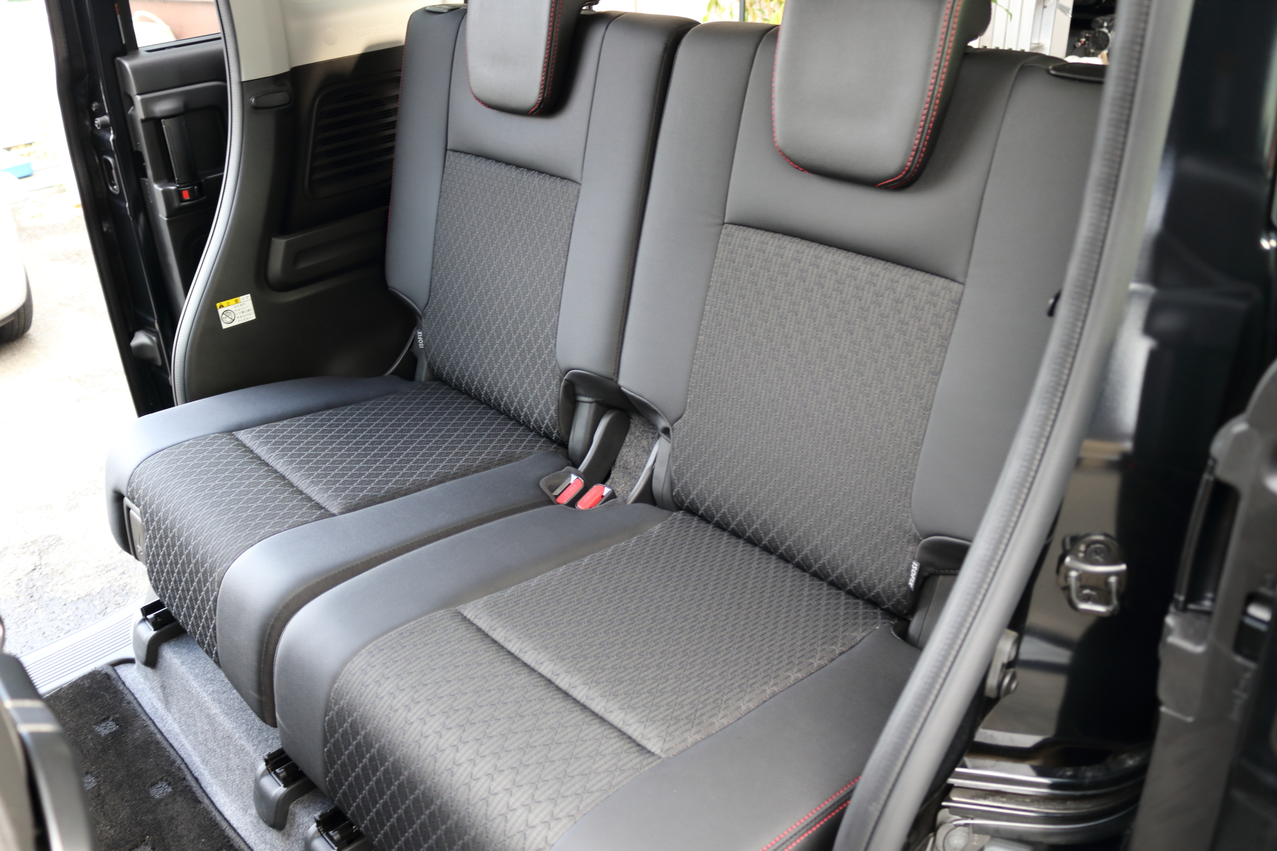 福岡市東区でシート洗浄や車内クリーニングならお任せ 福岡市東区でシート洗浄や車内クリーニングならお任せ