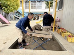 2025-12-4 愛光保育園砂場清掃 (33)