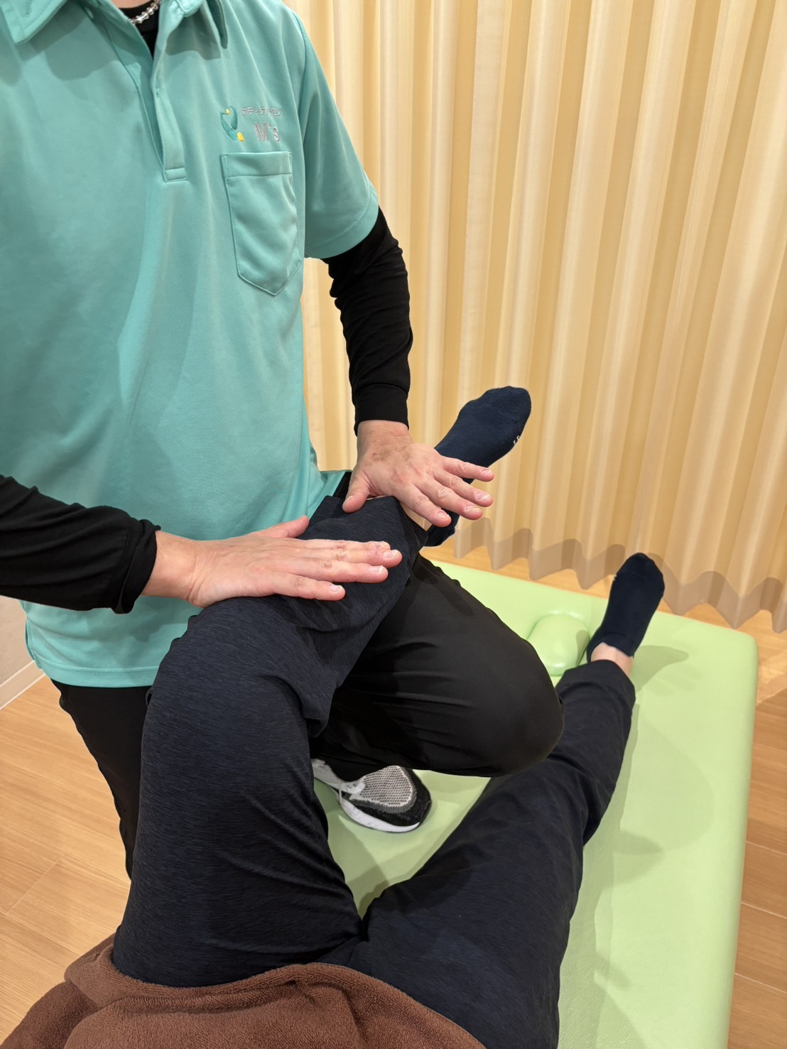 line_oa_chat_260608_174959_group_5
