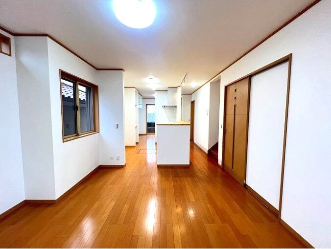 加曽利町2099万室内２