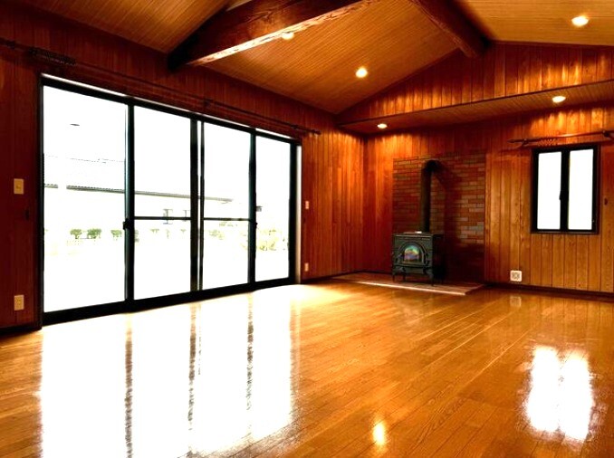 八街中古3280万室内１