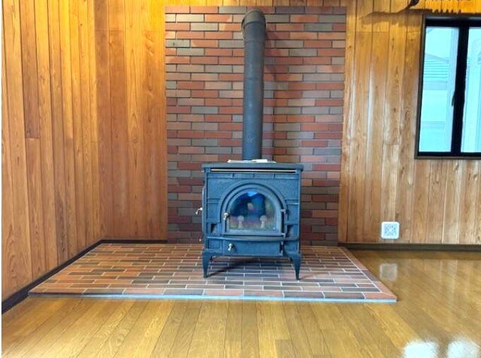 八街中古3280万室内２