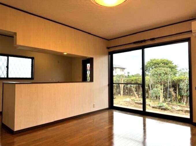 八街中古3280万室内４