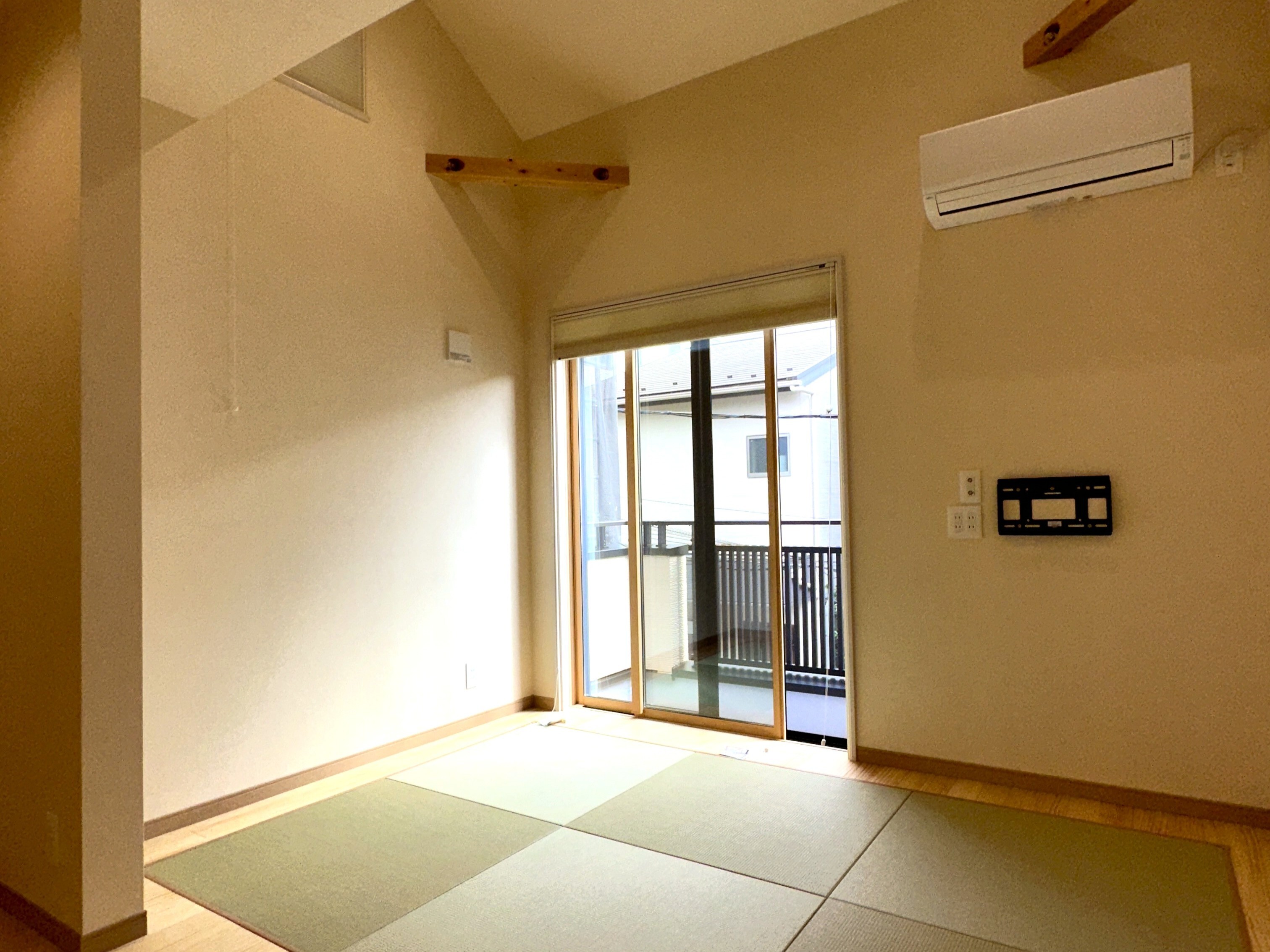 11_リビング_編集_サムネ