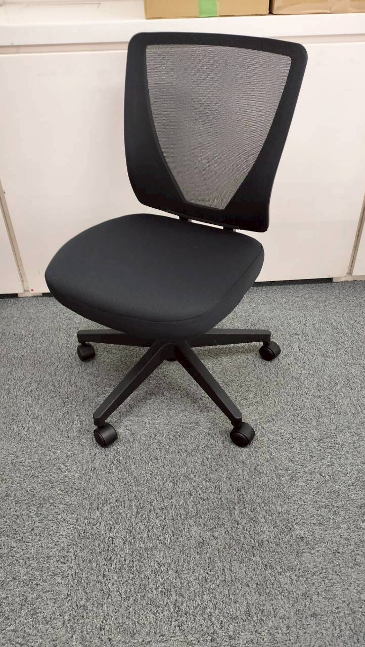 LINE_ALBUM_レオパレス8階レイアウト変更、新規納品施工_251017_3