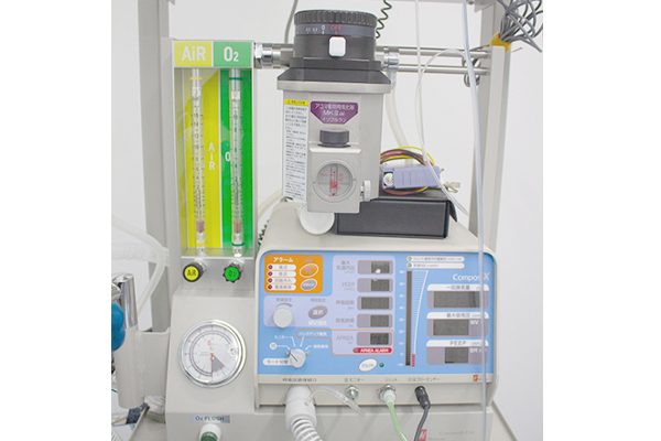 麻酔器・人工呼吸器