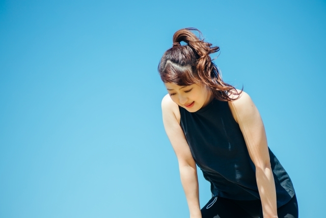 疲労息切れ女性