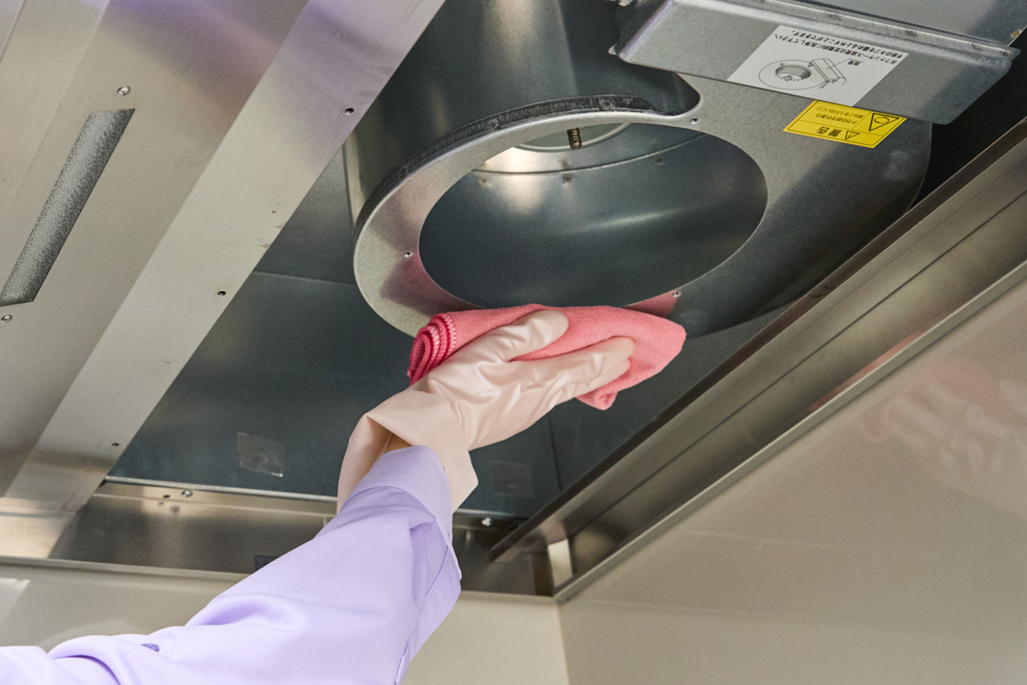 レンジフードクリーニング_6_拭き上げ