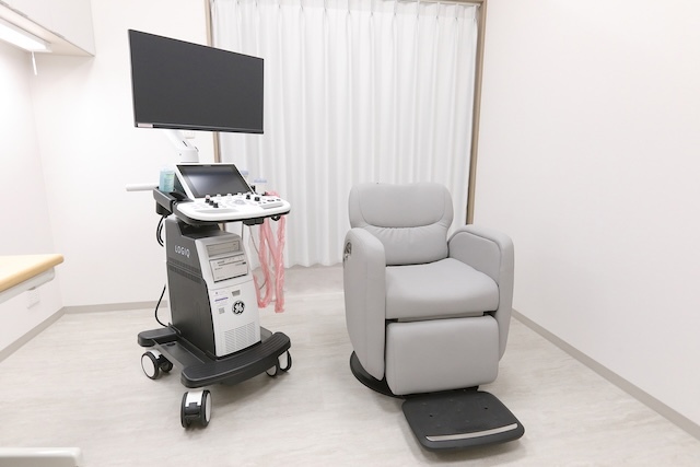 01甲状腺エコー検査および穿刺吸引細胞診に対応