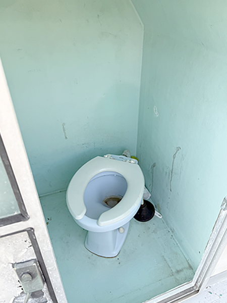 水洗トイレ完備